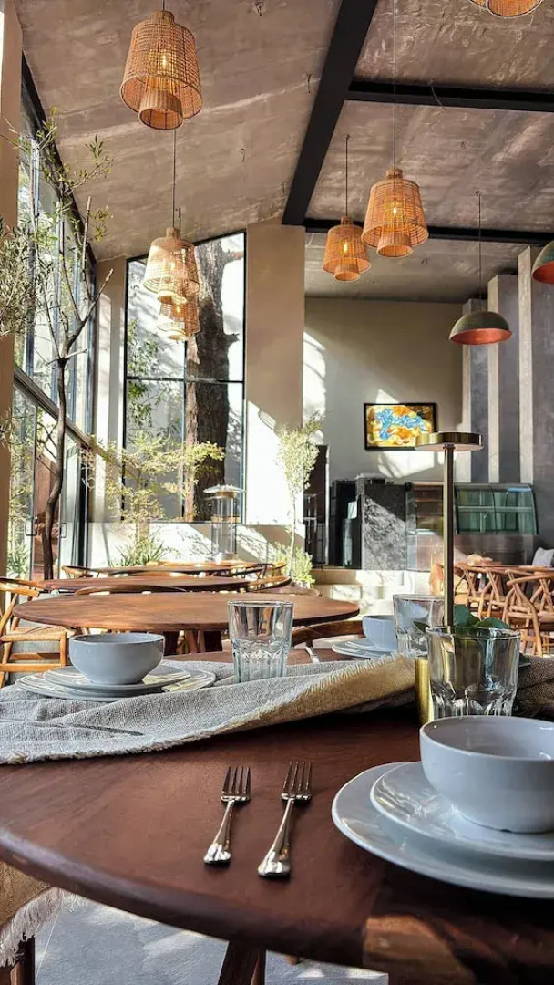 Serenzzo Hotel & Cuisine