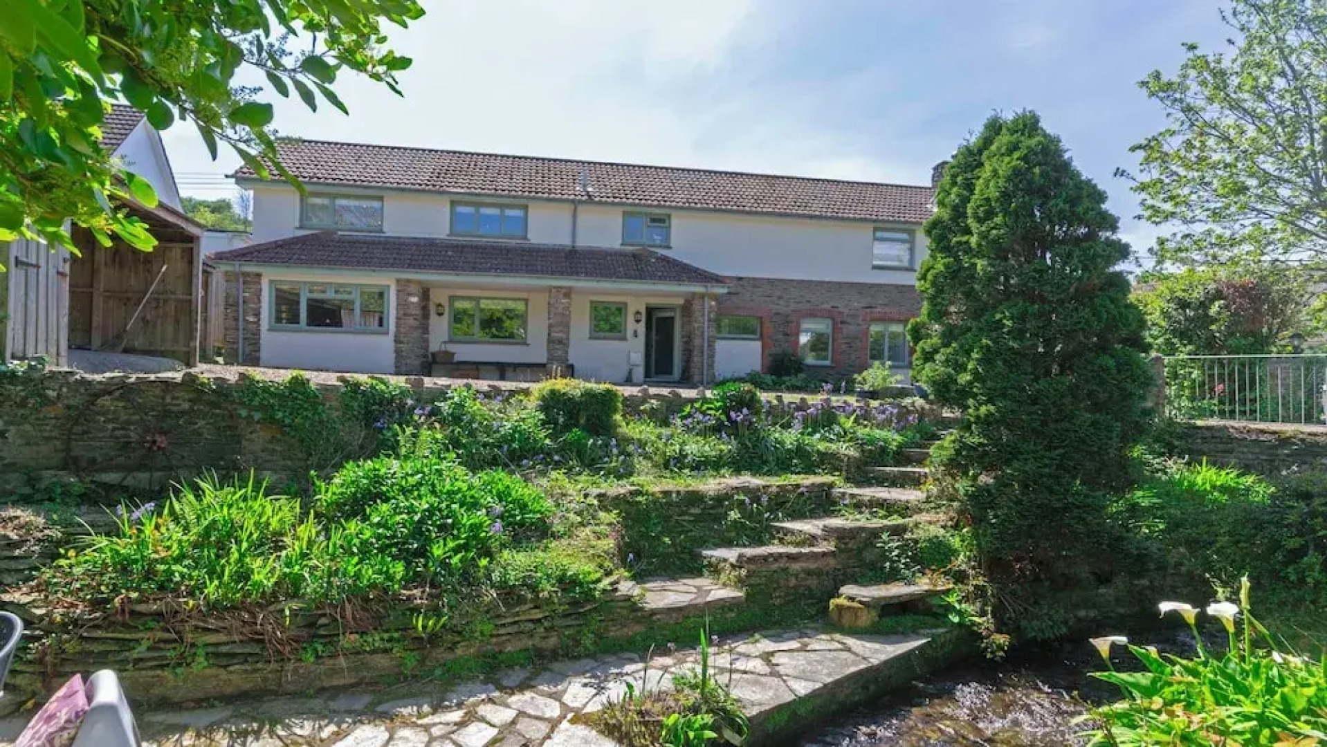 Shippenrill Croyde 6 Bedrooms, Sleeps 14, Hot Tub