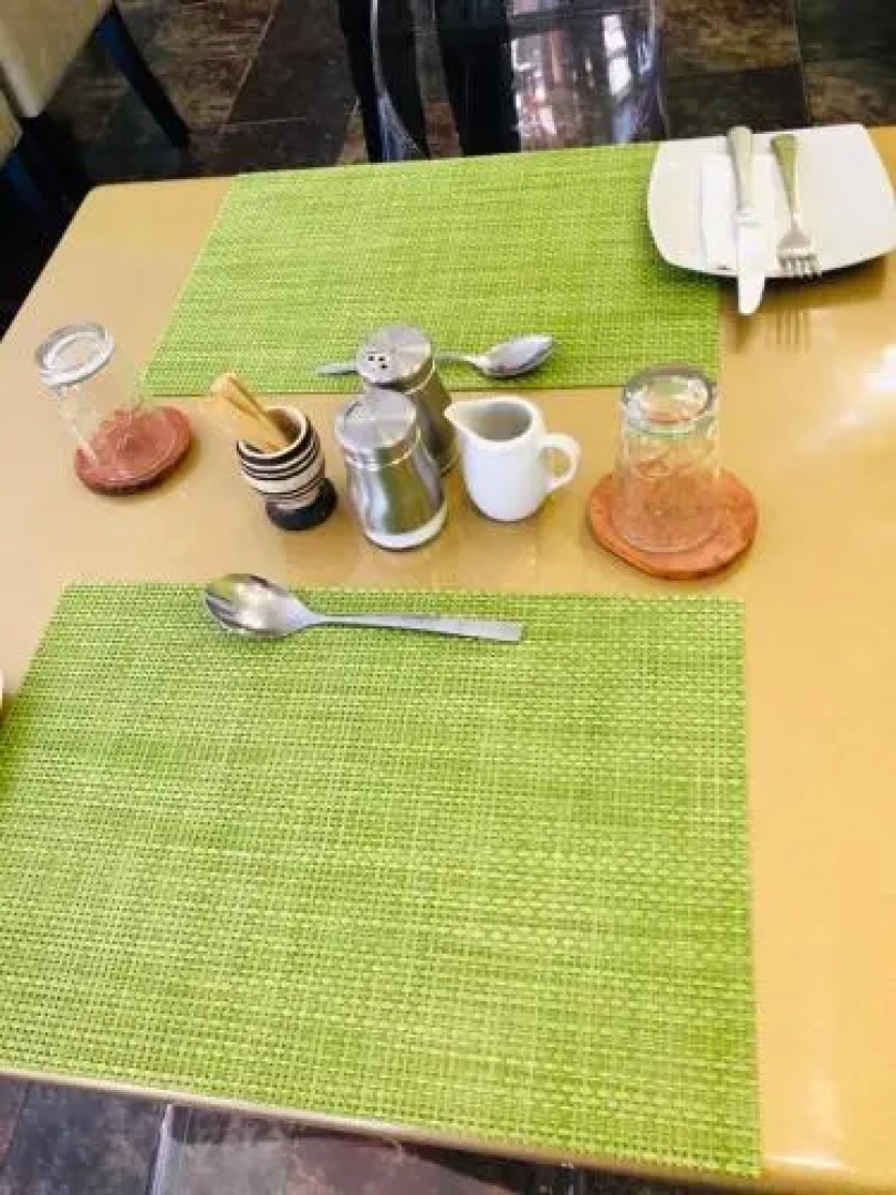 Road House Guest House