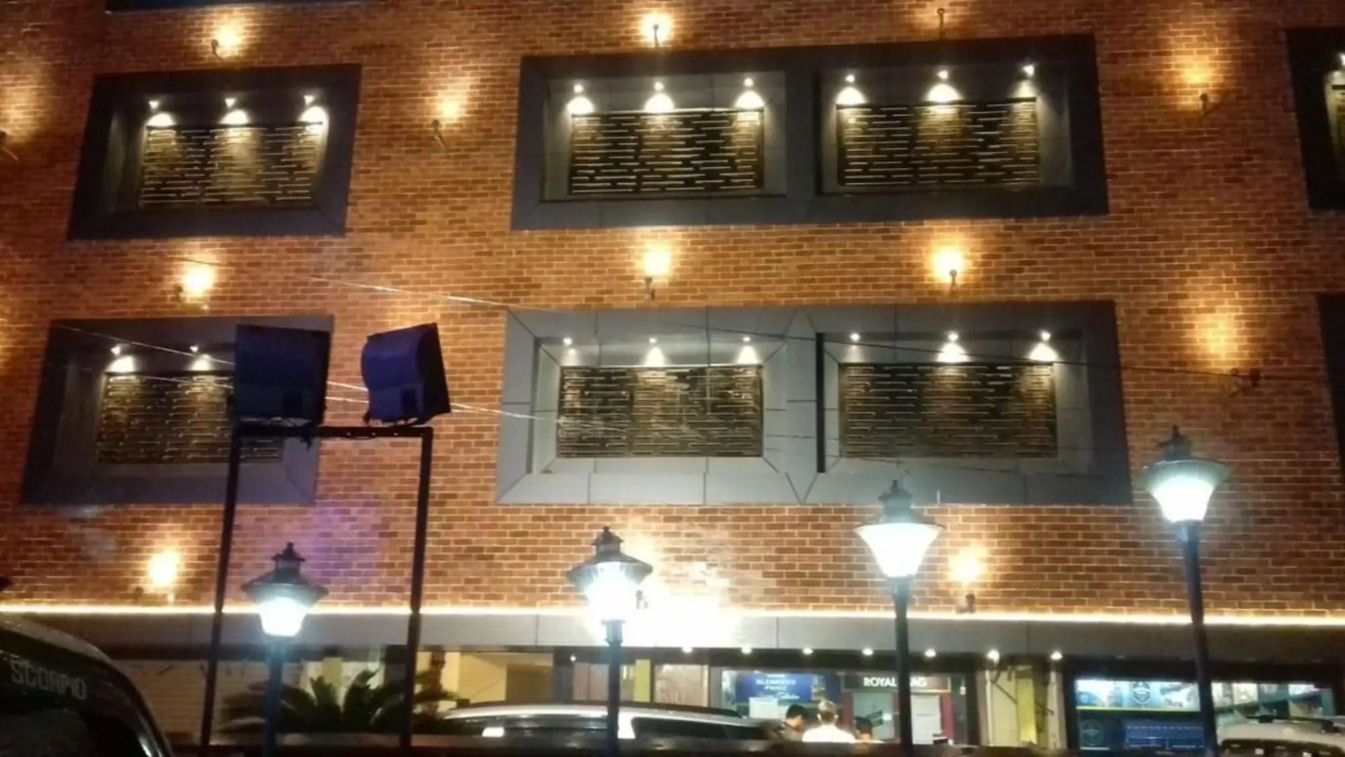 Hotel Saptarshi
