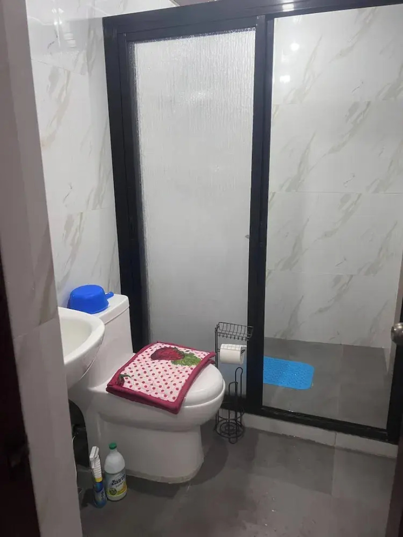 BN 5BR House With Mountain View