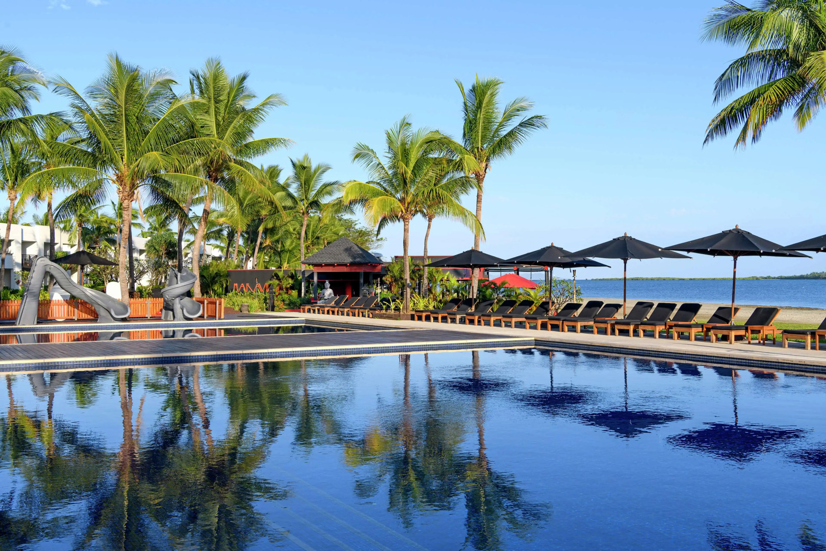 Hilton Fiji Beach Resort and Spa