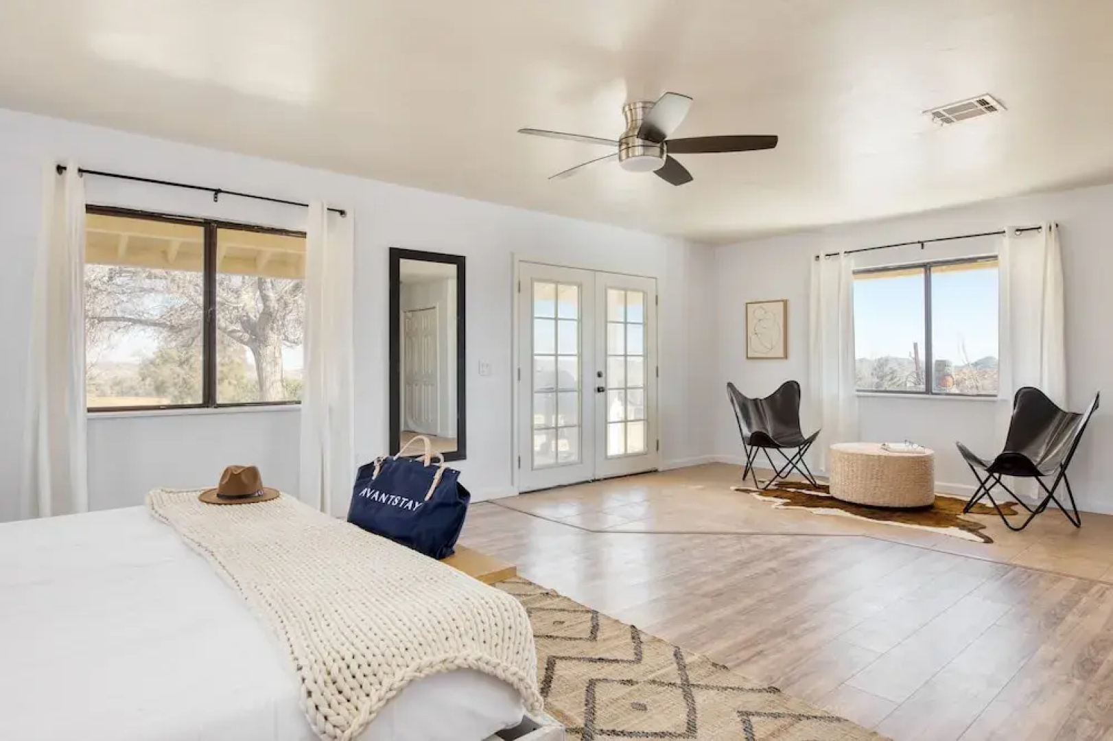 Rhythm by Avantstay Stunning Home w/ Pool, Hot Tub & Sweeping Views