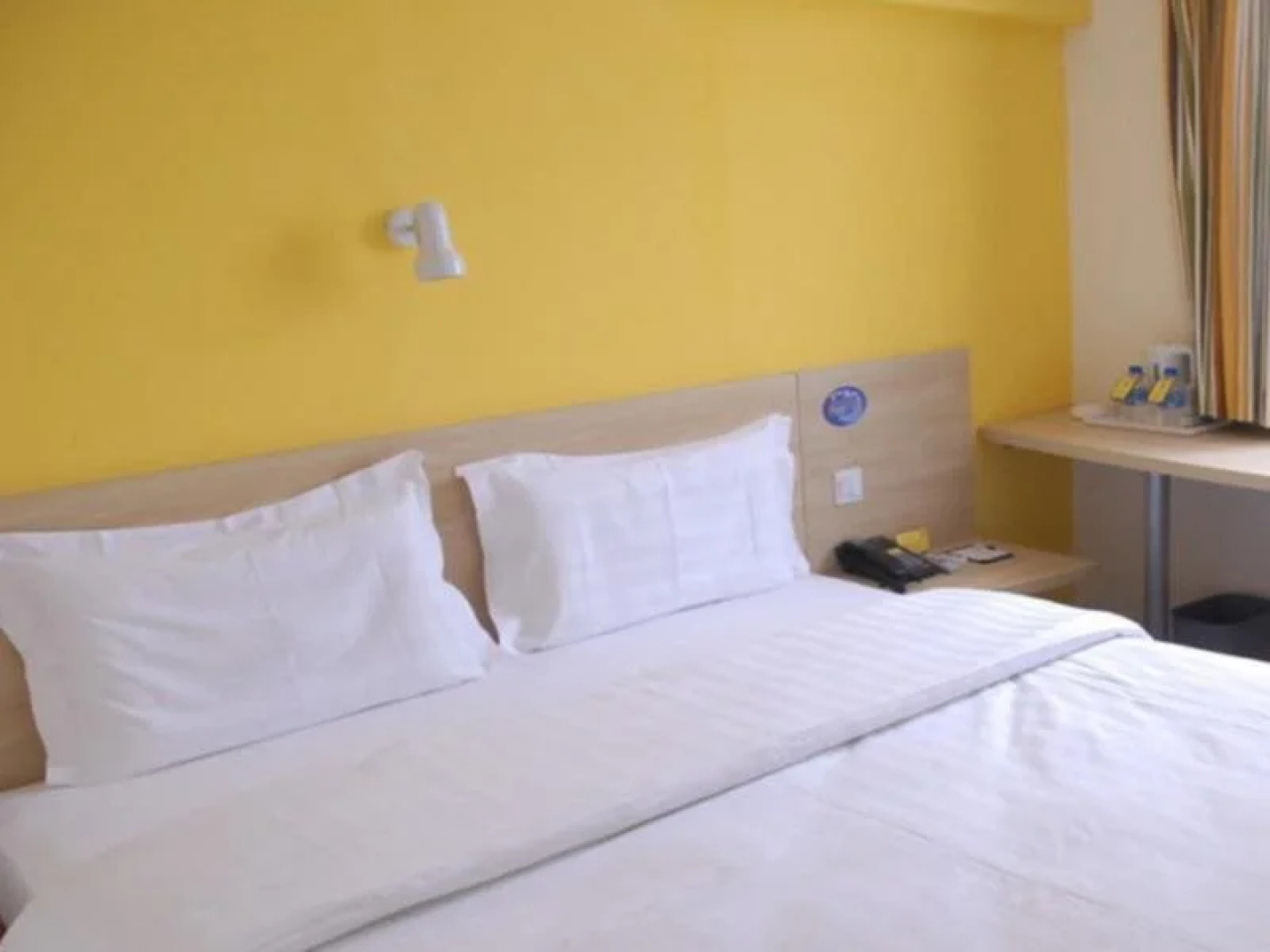 7天连锁酒店(定西火车站店)