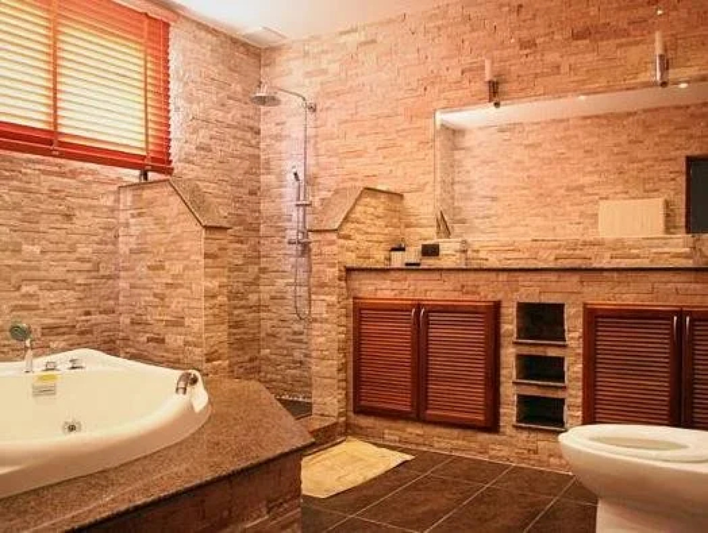 Phoenix Lakeside Pool Villa