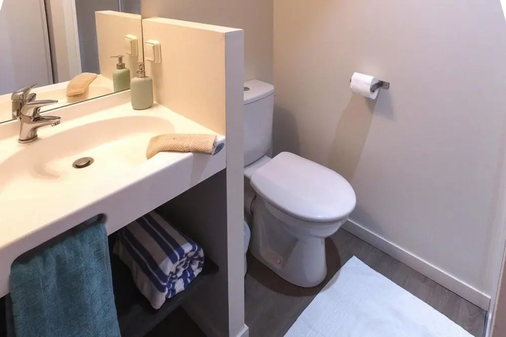 Holiday Resort Normandie Forges-les-eaux, Holiday Home Non-detached for 7 Pers