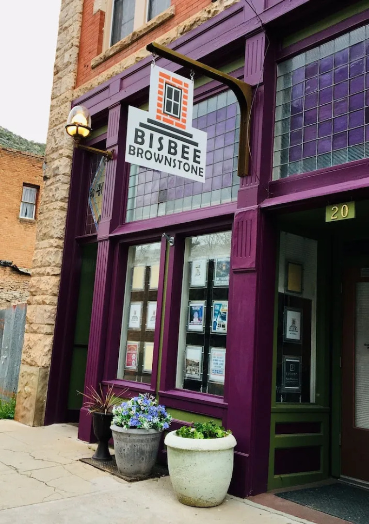 Bisbee Brownstone Suites