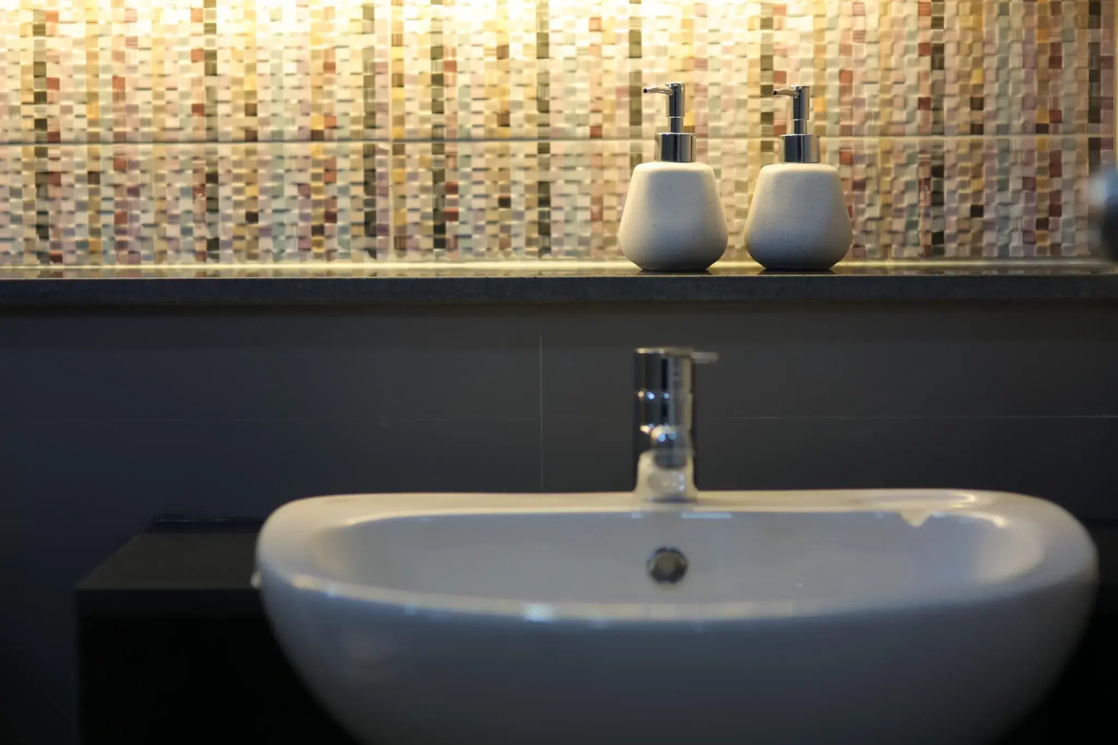 Central Place Serviced Apartment