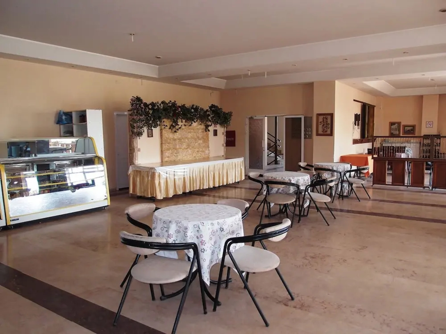 Otel Tirem