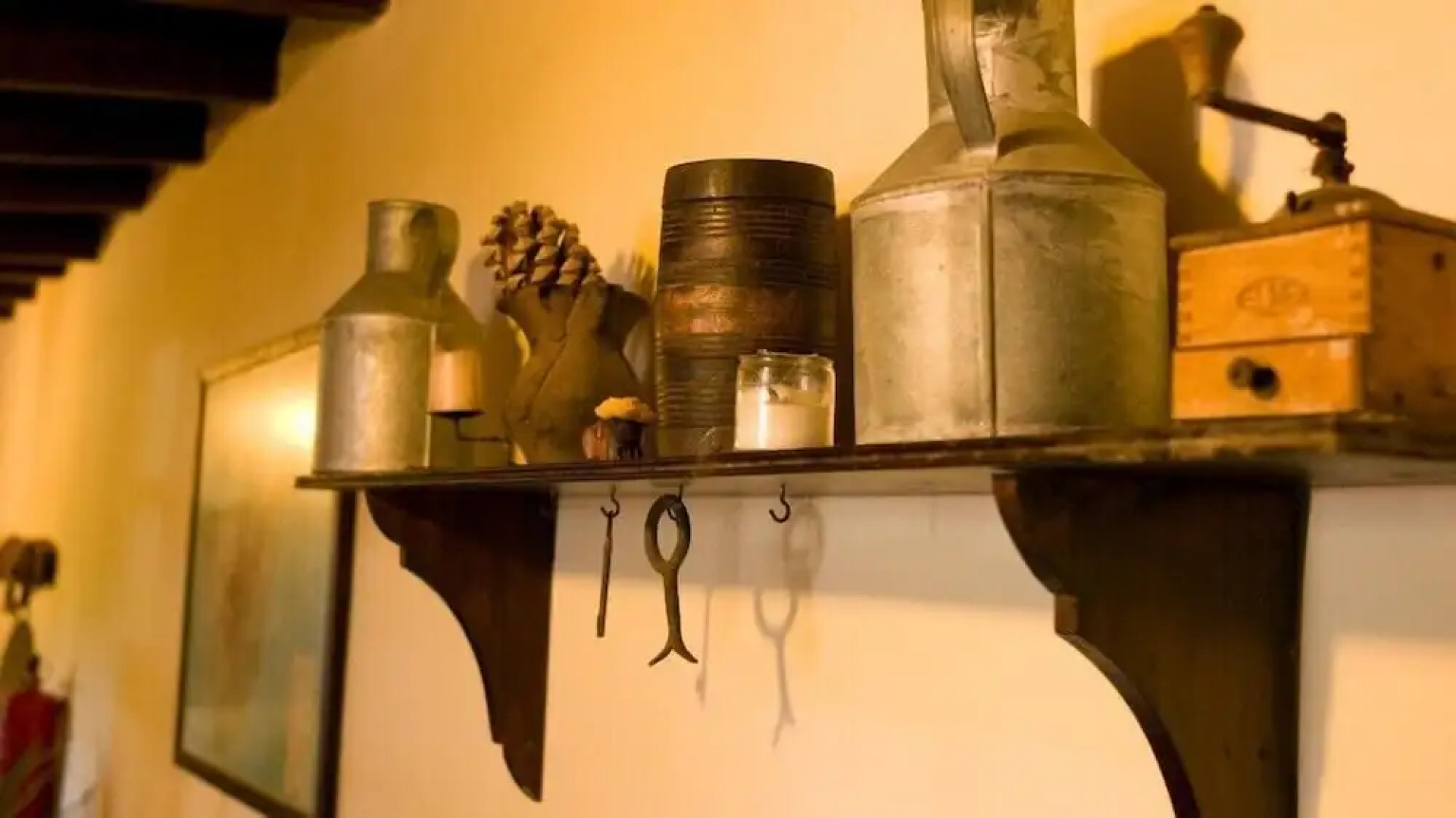 HomeLike Century Nature House