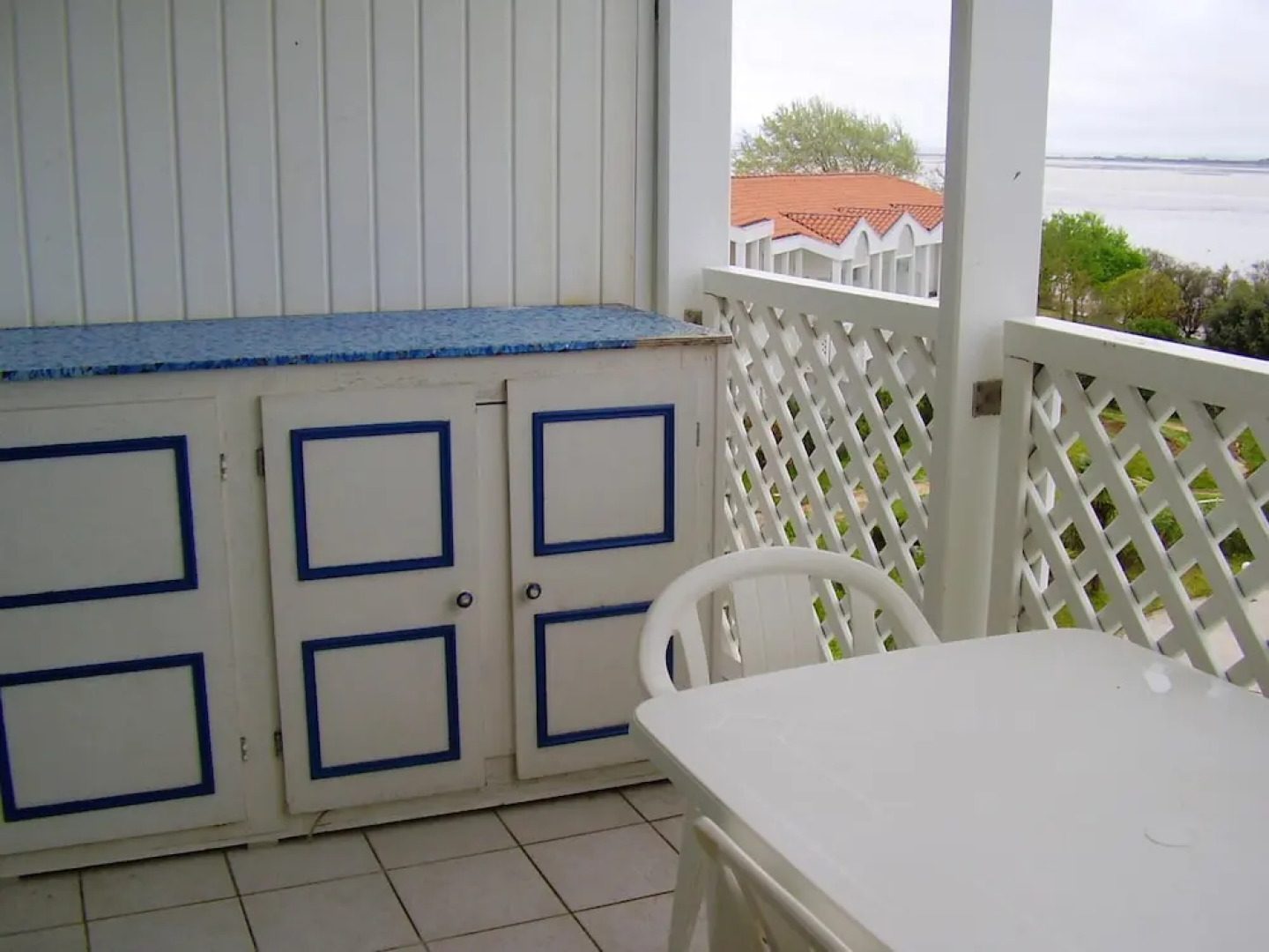 Apartment With one Bedroom in Fouras, With Wonderful sea View, Pool Ac
