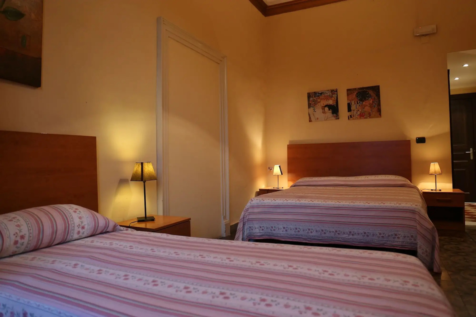 Bed and Breakfast Opera