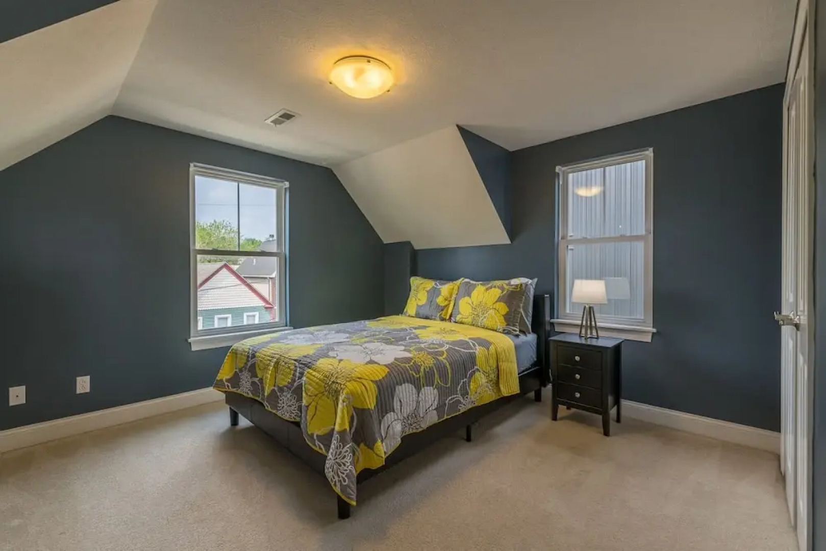 Central Cleveland Gem W/ Direct Skyline View! 2 Bedroom Home by Redawning