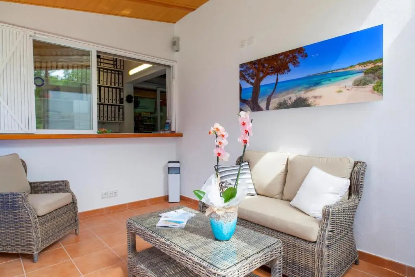 Ses Eufabietes Apartments & Restaurant