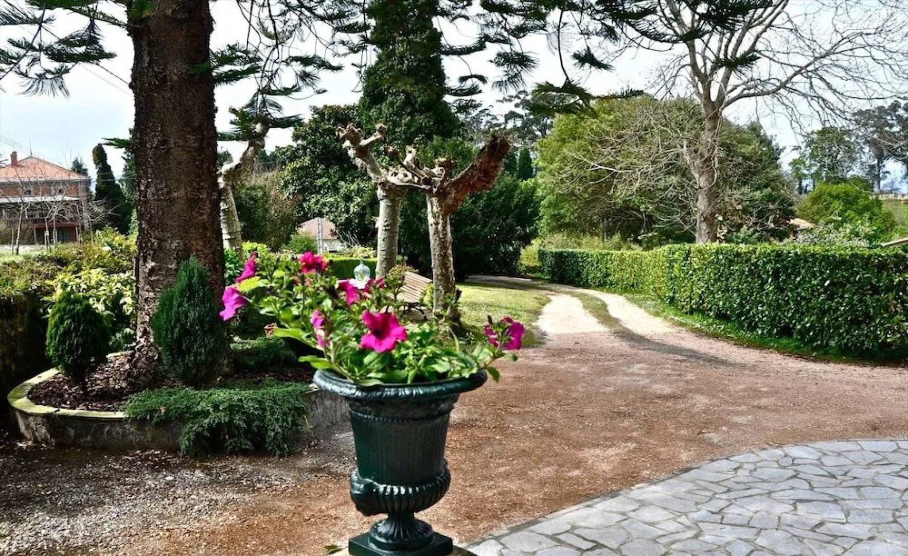 Hotel Rural La Raposera