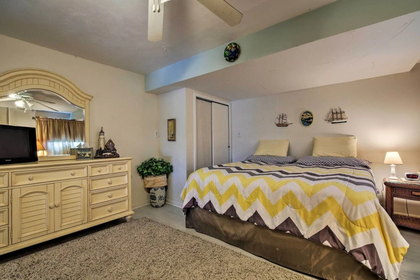 Waterfront Hernando Beach Home w/ Dock + Kayaks