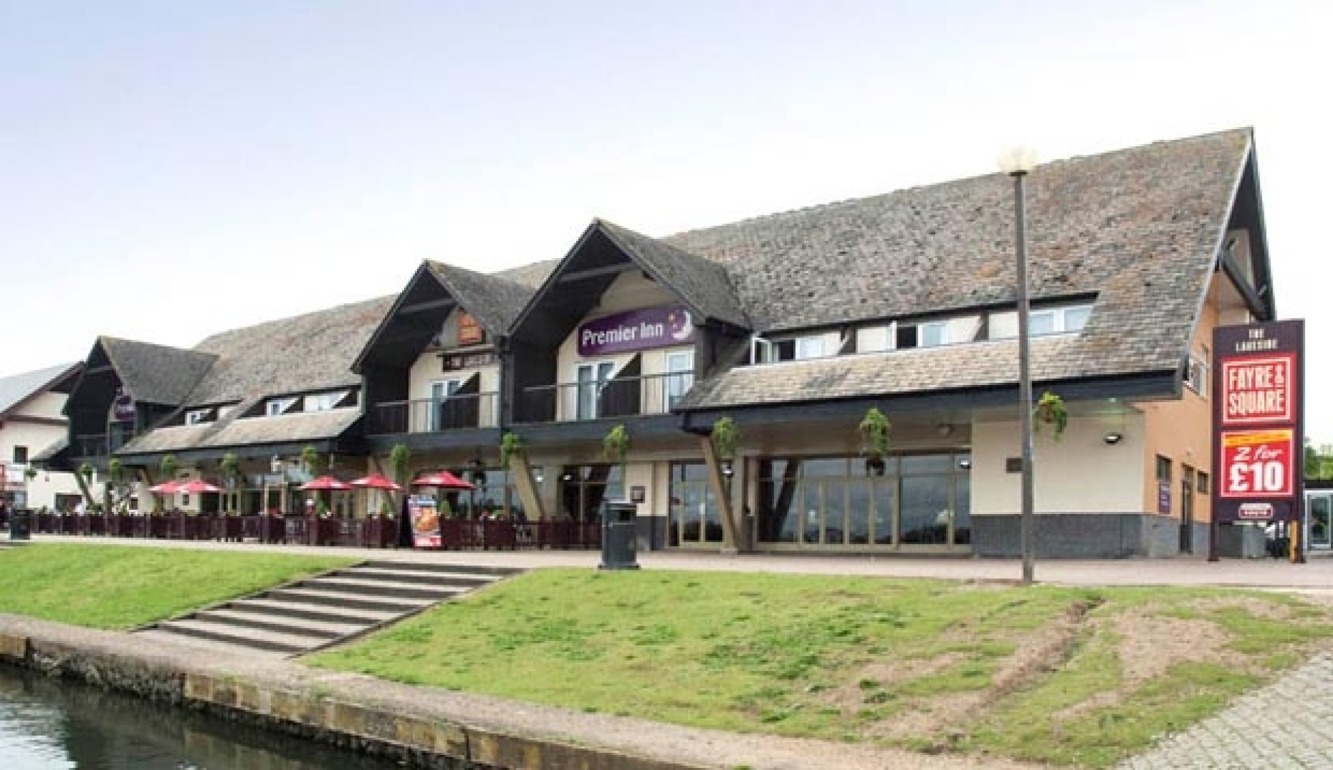 Premier Inn Milton Keynes (Willen Lake)