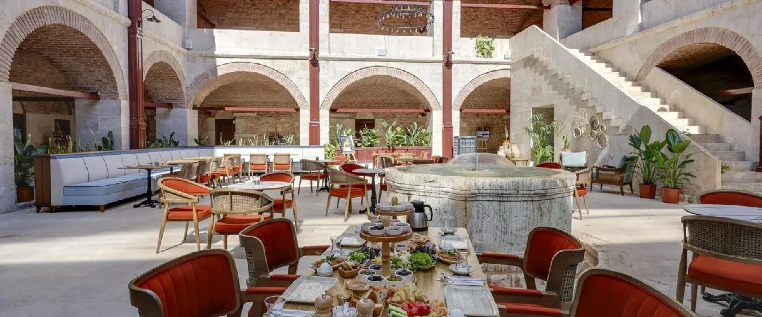 Silk Road Museum Hotel