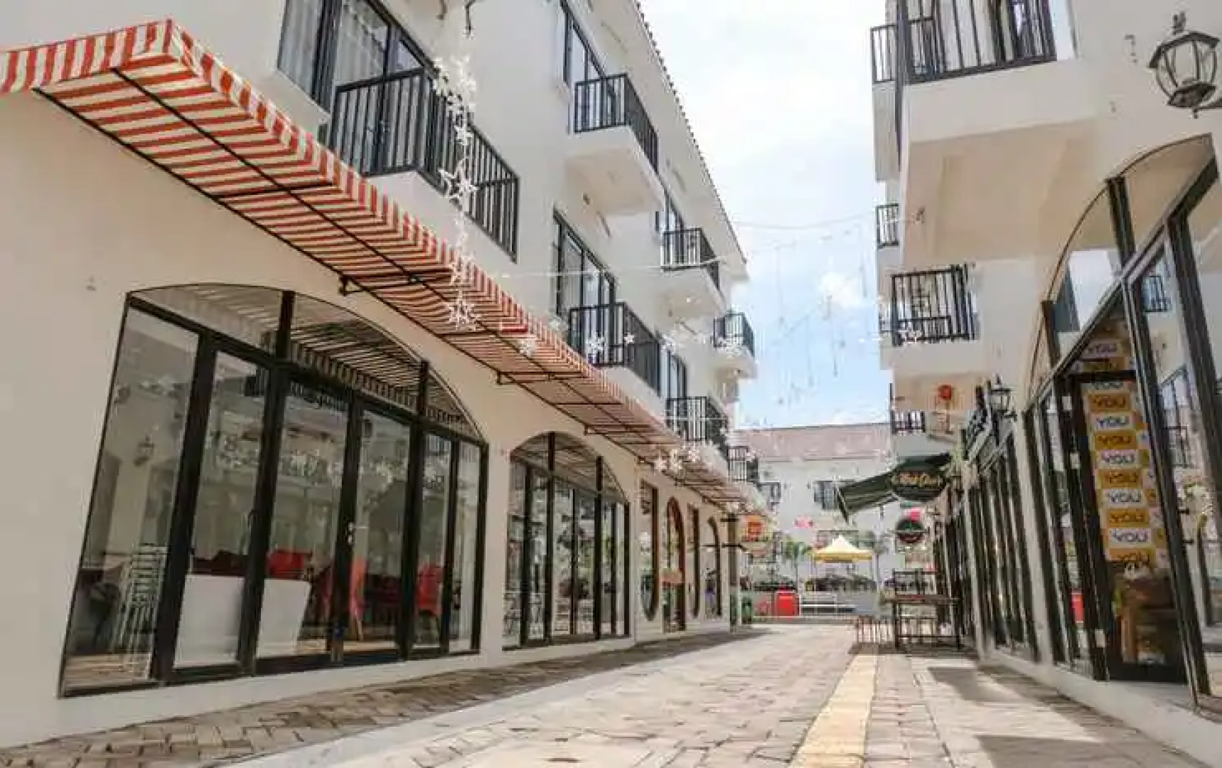 Jember Town Square Apartment by Calli Rooms