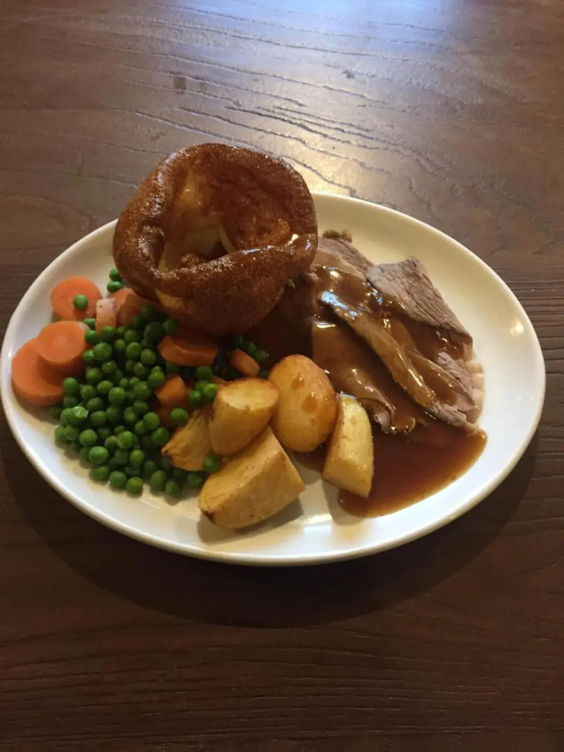 Queen Catherine Hotel