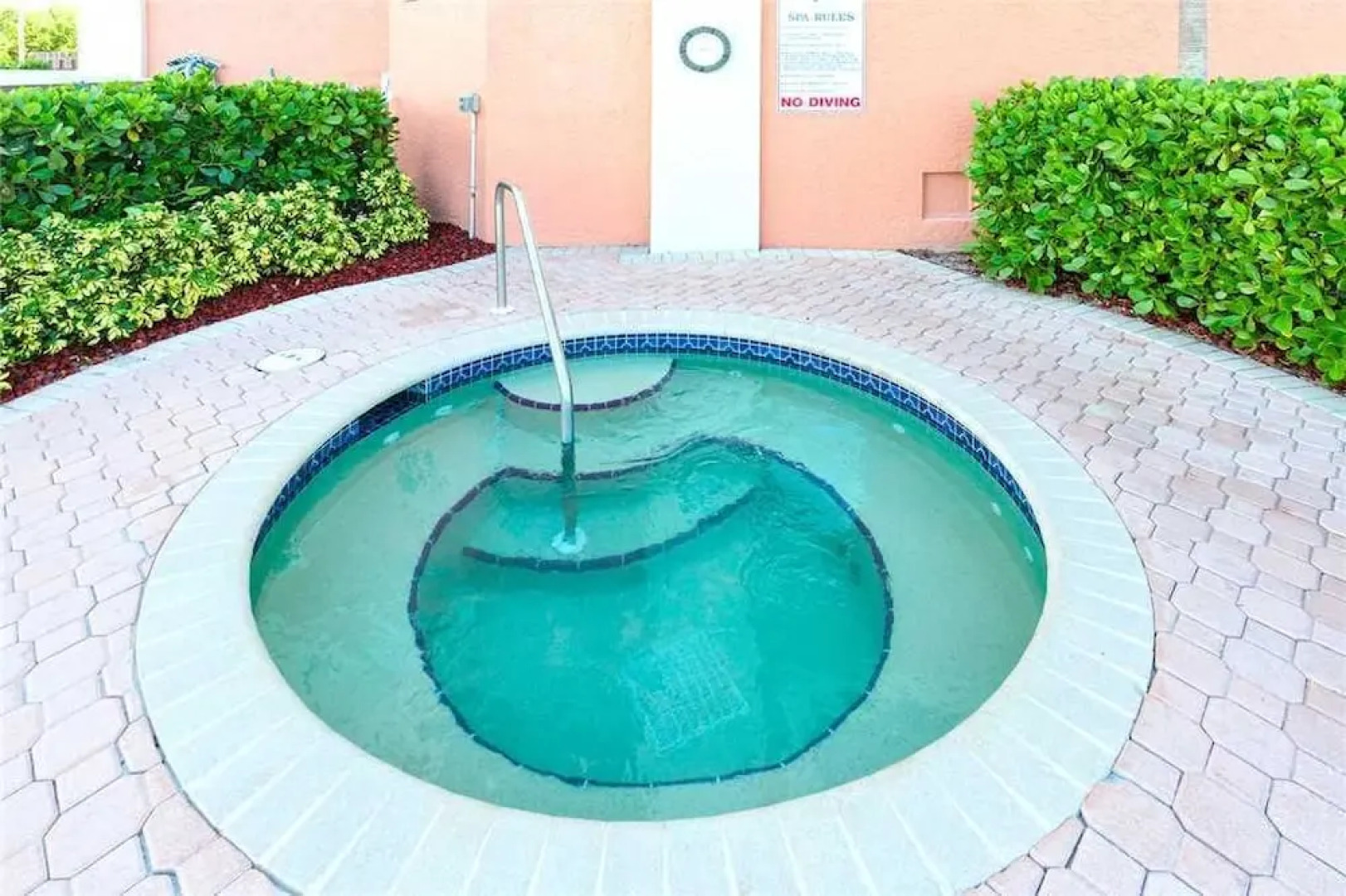 Lovers Key Beach Club PH4