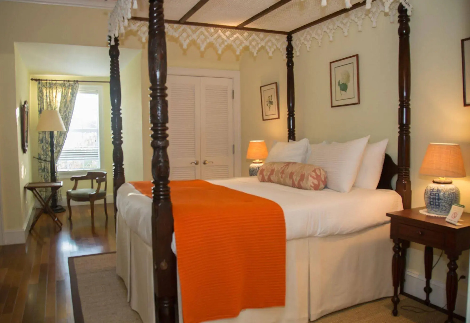 Valentines Resort & Marina