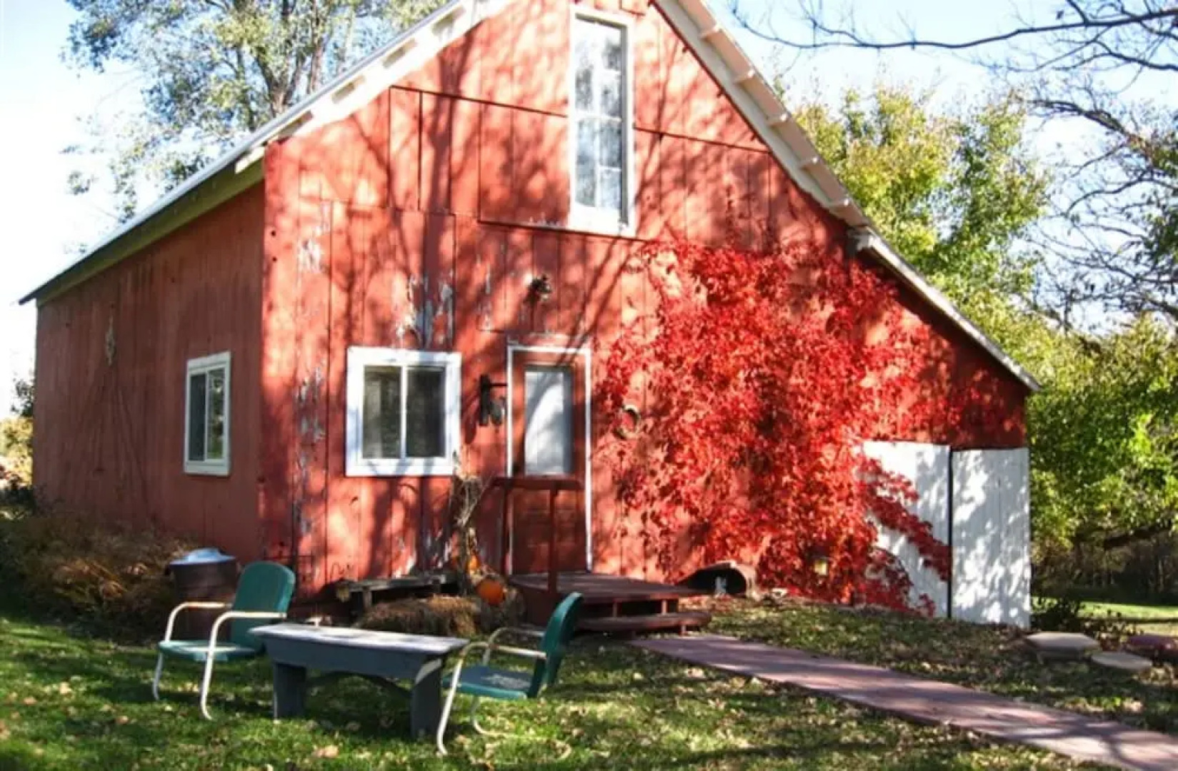 Whispering Pines Bed and Breakfast