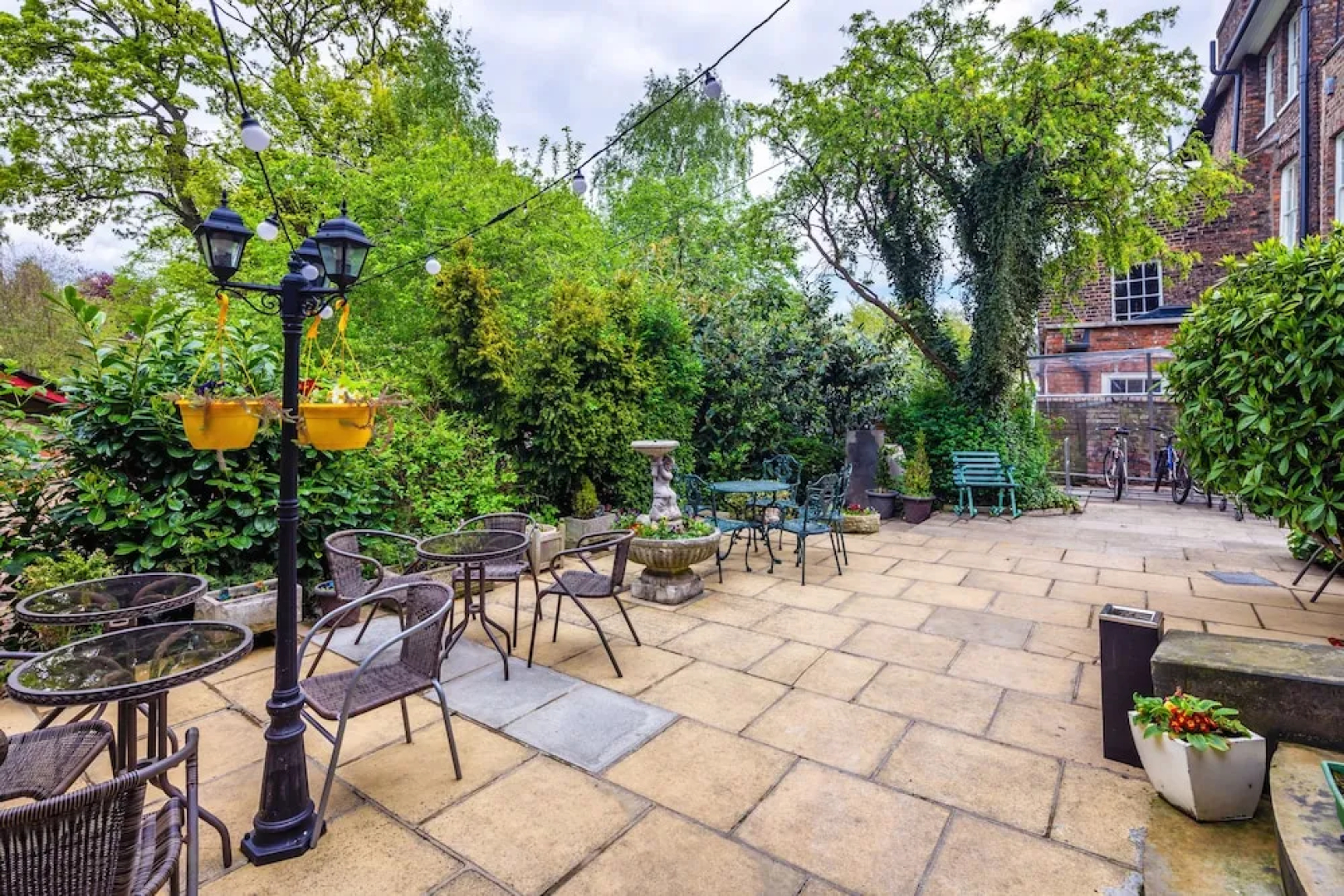 Holgate Hill Hotel