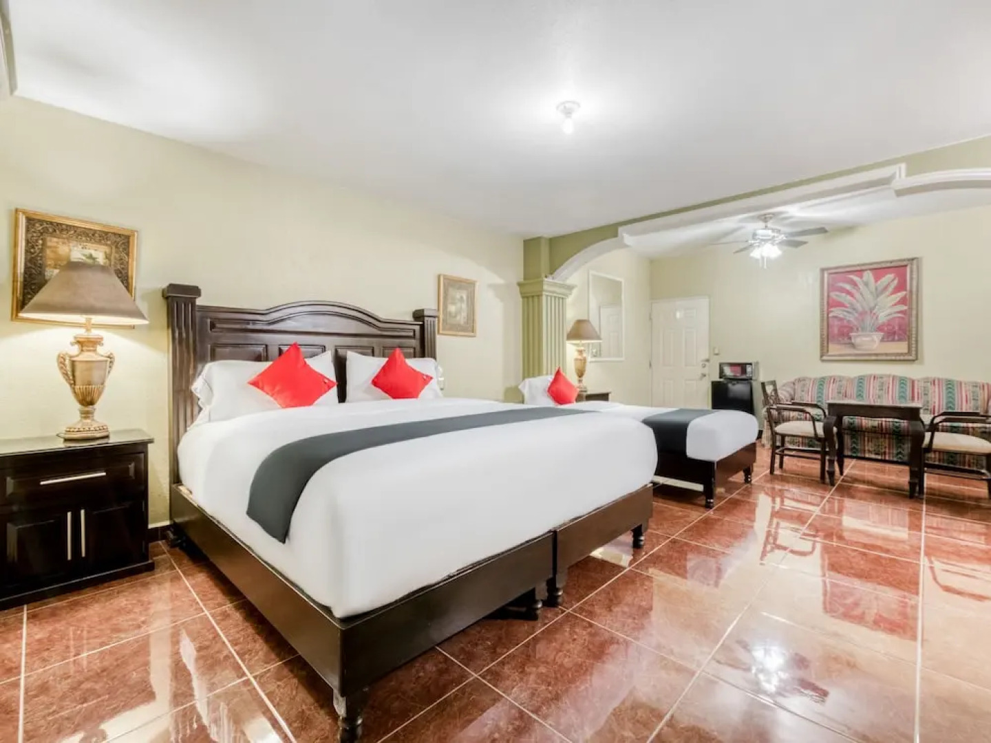 Hotel Villa Escondida