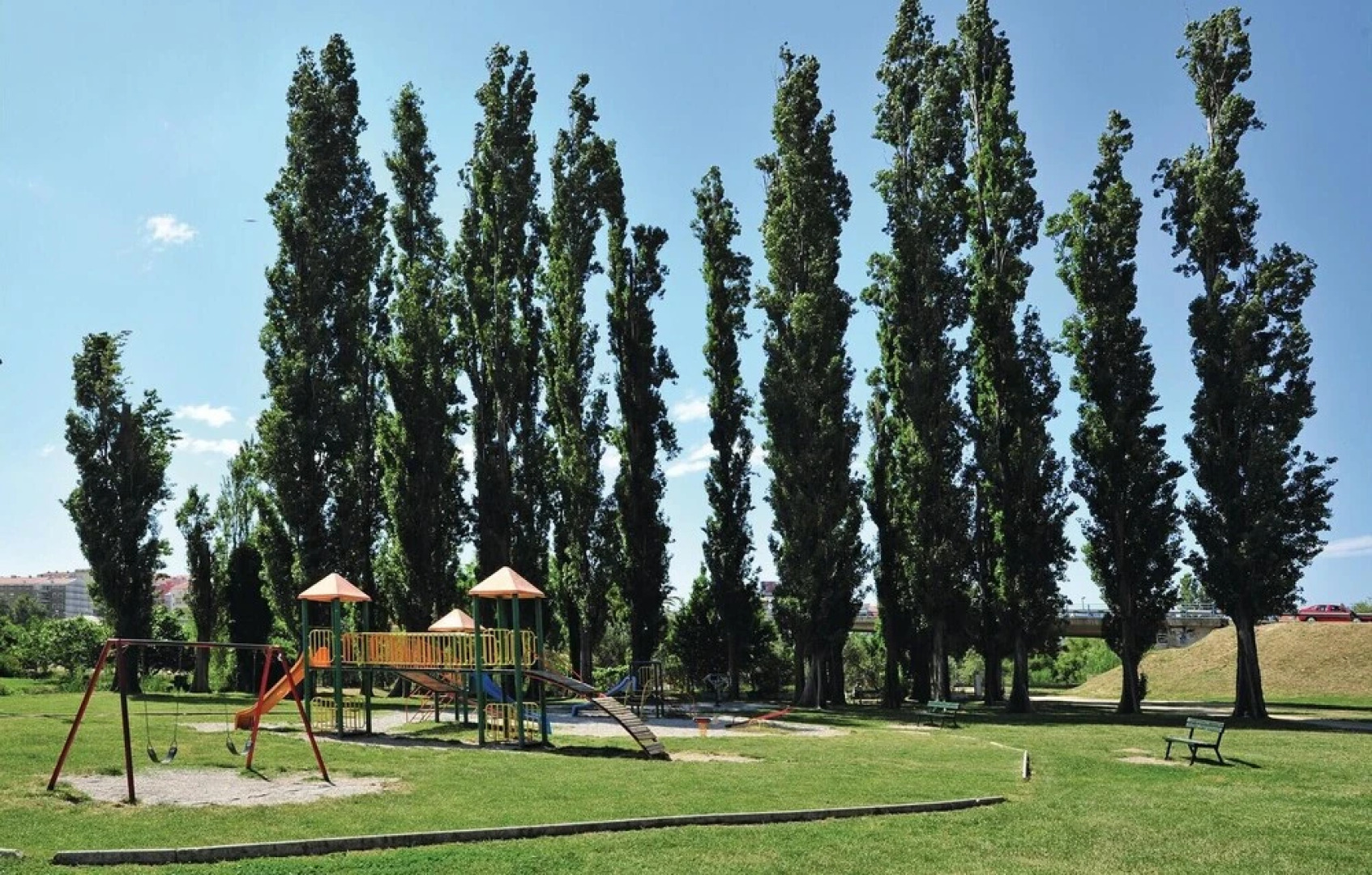 Stunning Home in Kucine With Wifi and 4 Bedrooms