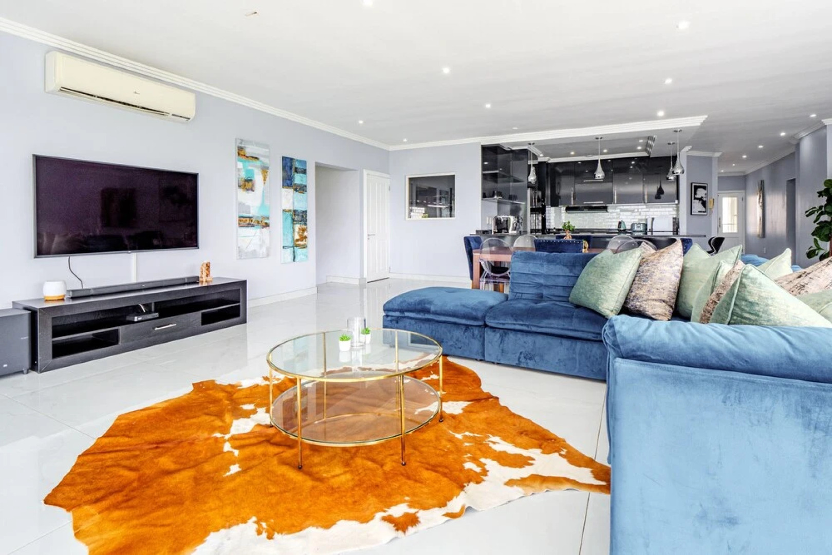 Gemmell Place by HostAgents