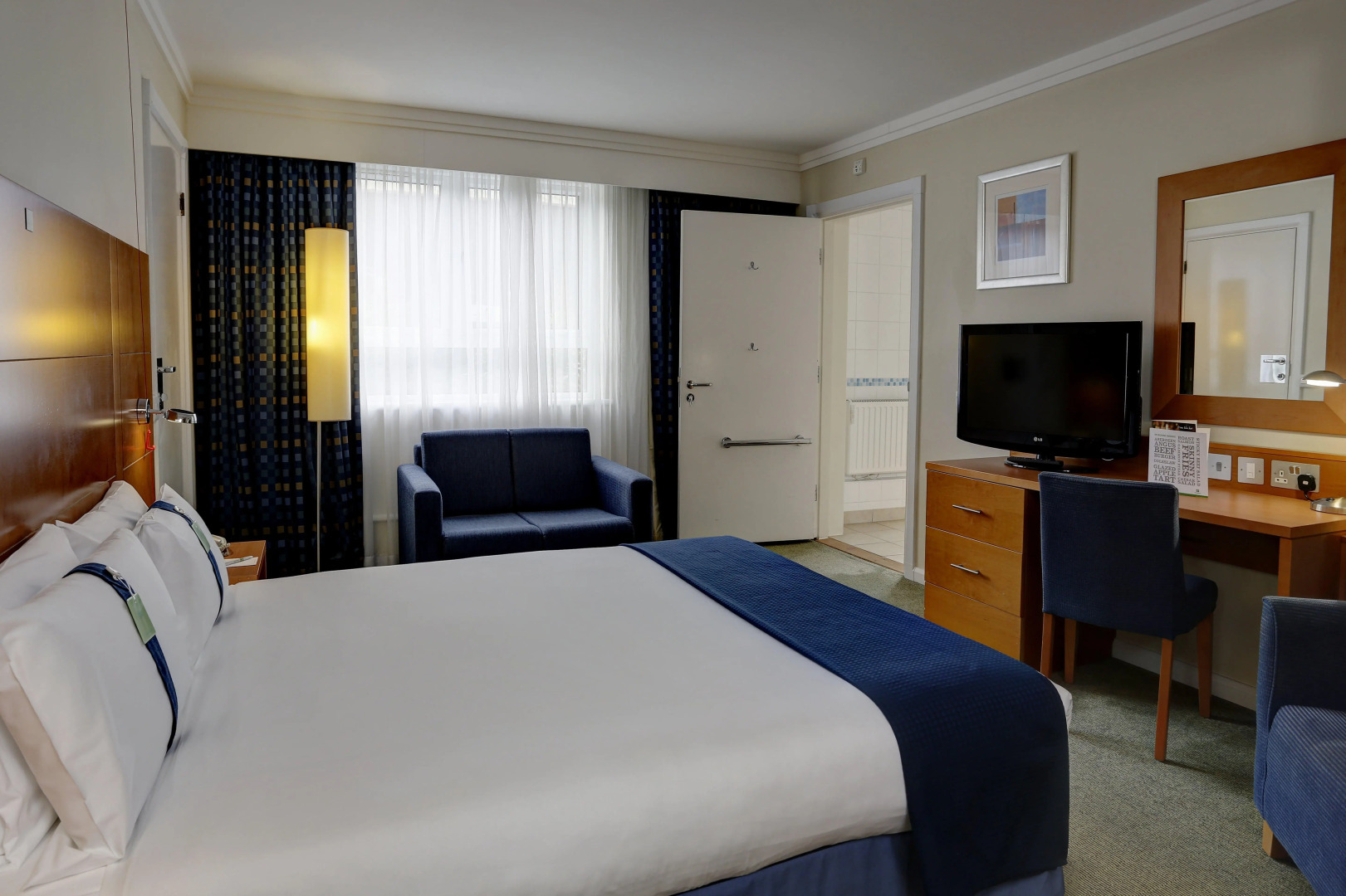 Holiday Inn Southampton-Eastleigh M3, jct13 by IHG
