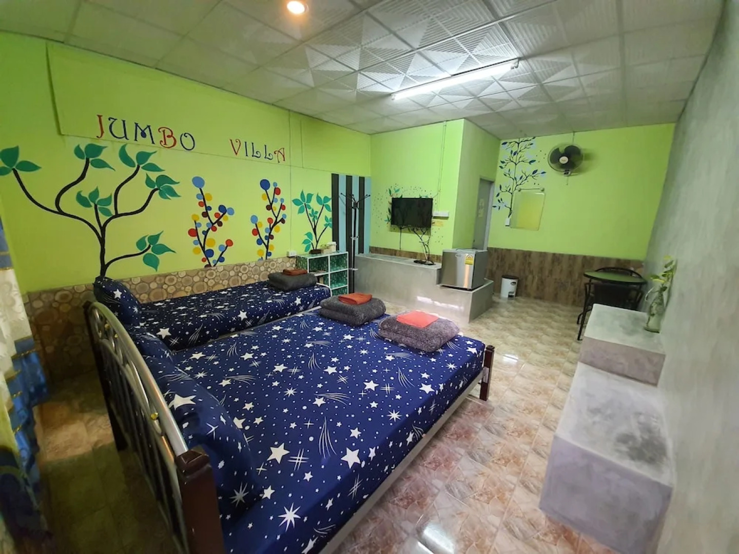 Jumbo Villa Homestay and Resort