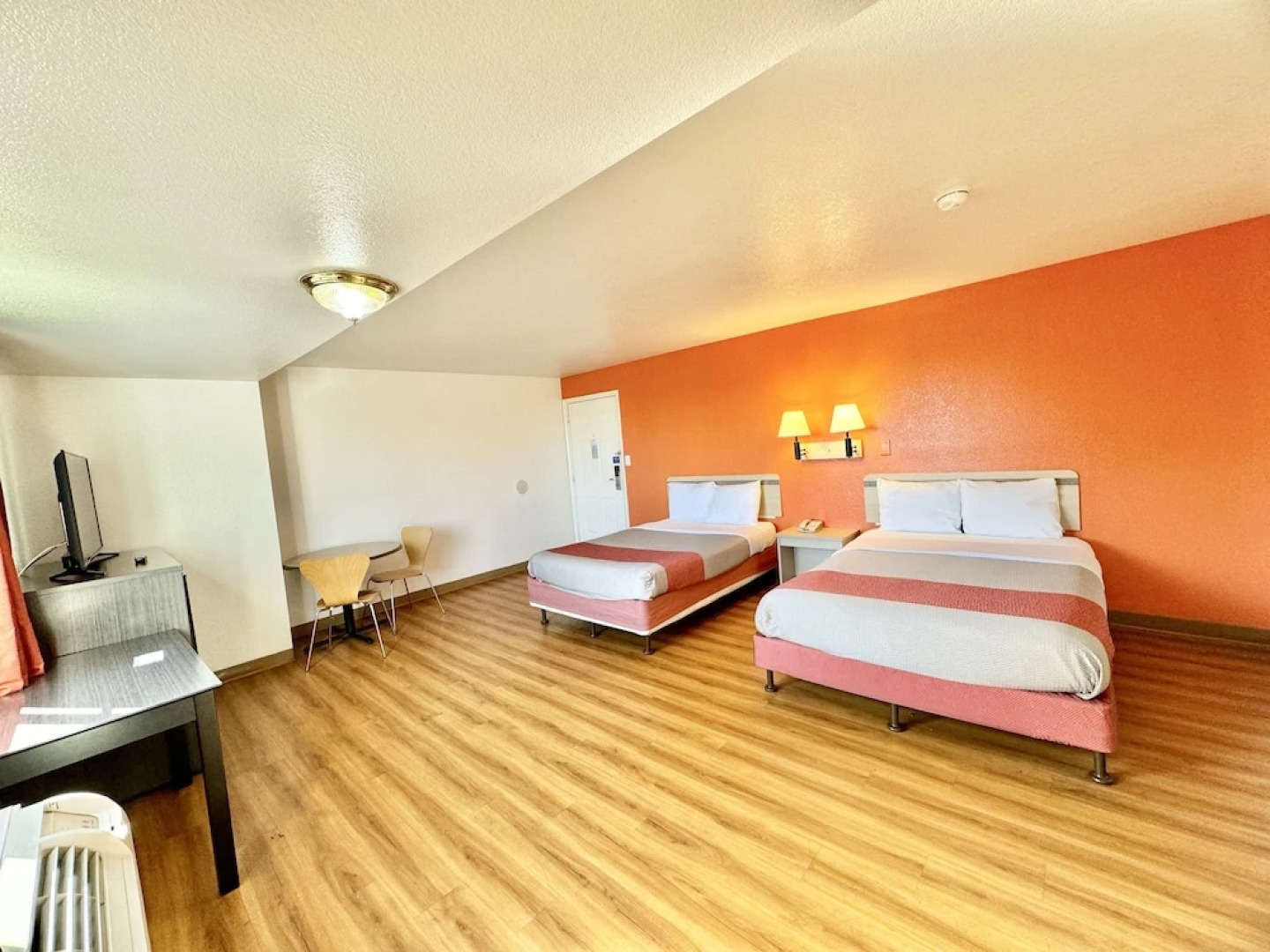 Studio 6 Suites – Bellflower, Ca  - Los Angeles