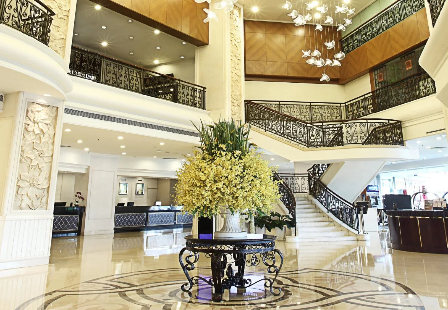 Rosedale Hotel and Suites Guangzhou