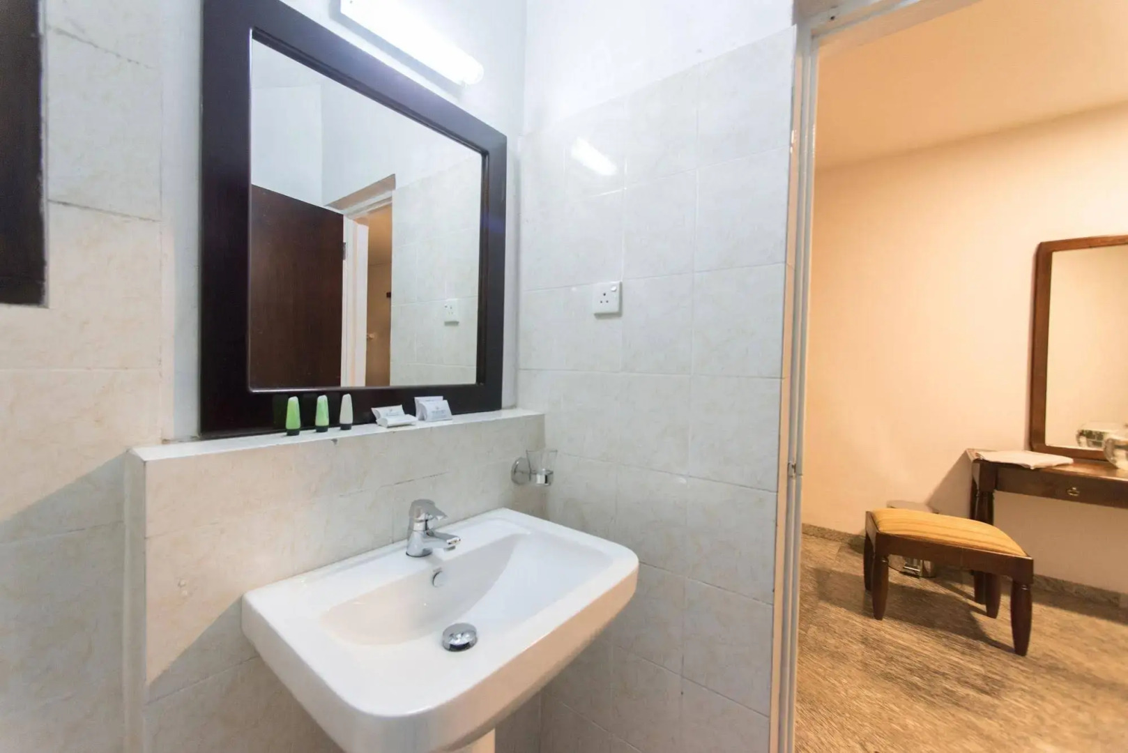 Palms, Mount Lavinia