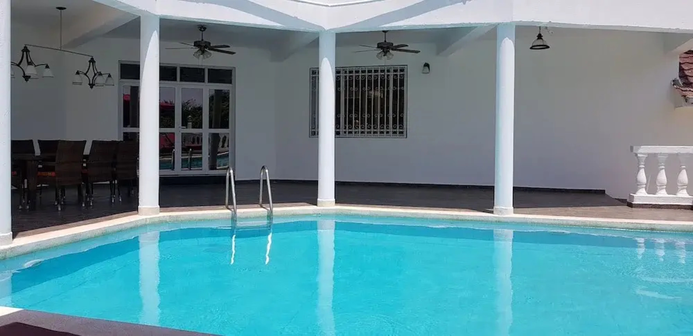 Casa Desqua Luxury Residence