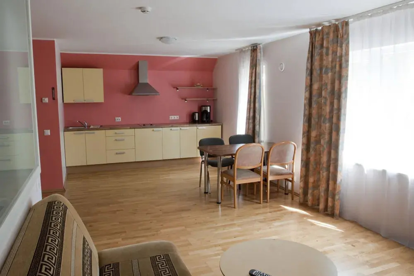 Pilve Apartment Hotel