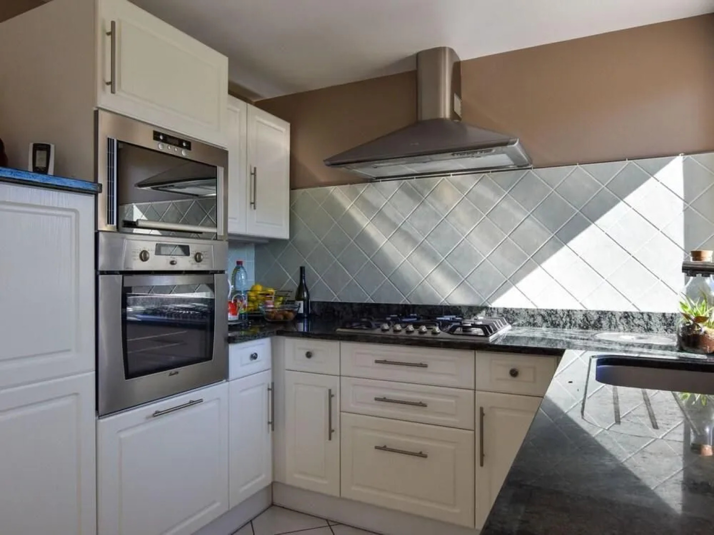 Part of nie House Between Country and Beaches