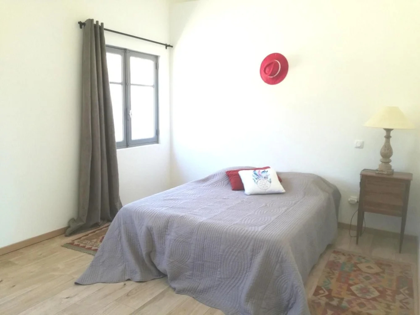 House With one Bedroom in Saint-gilles, With Shared Pool and Wifi