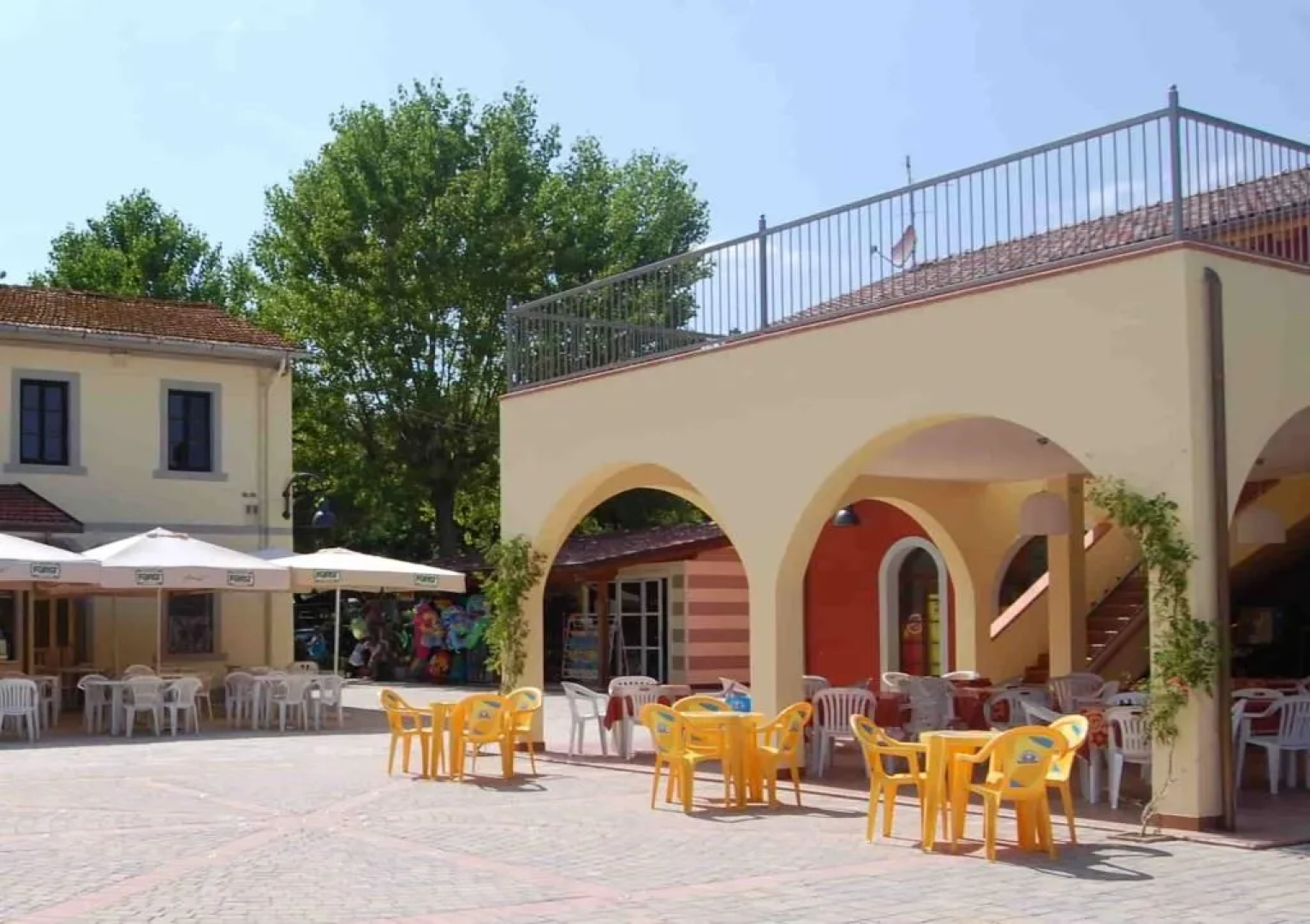 Club Del Sole Viareggio Family Collection
