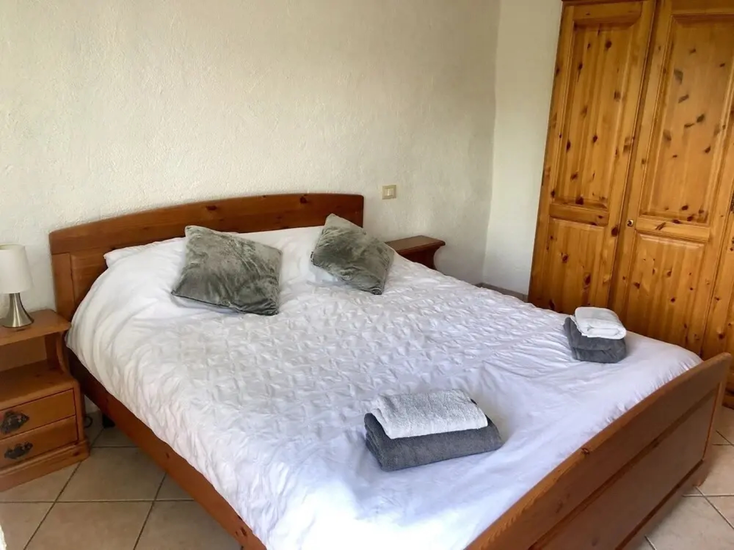 Malarz Alps Apartment by holidayngo