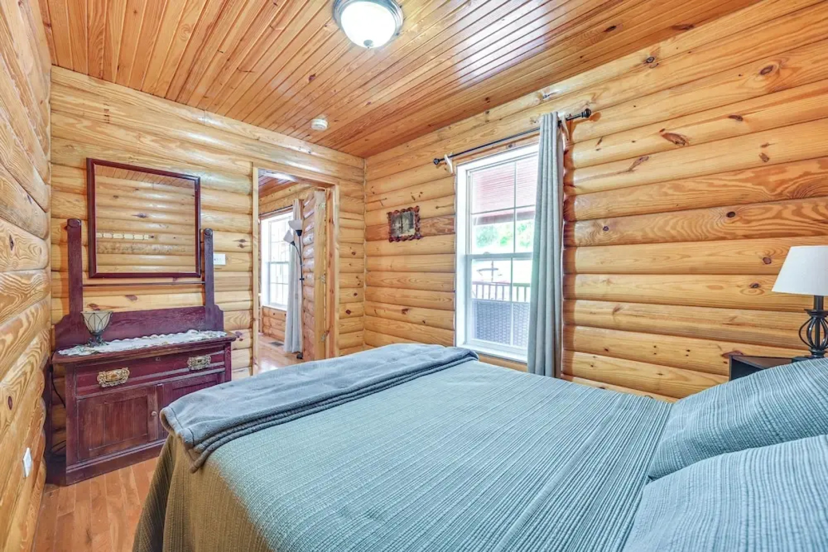 Woodsy Kentucky Escape w/ Game Room & Lake Access!