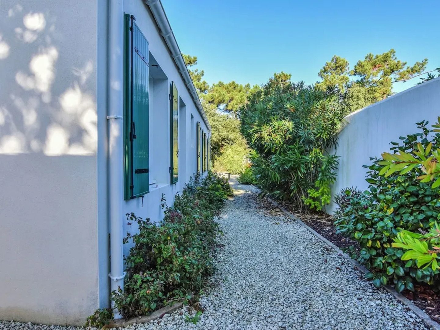 Cozy Holiday Home in Sainte-Marie-de-Re near Sea