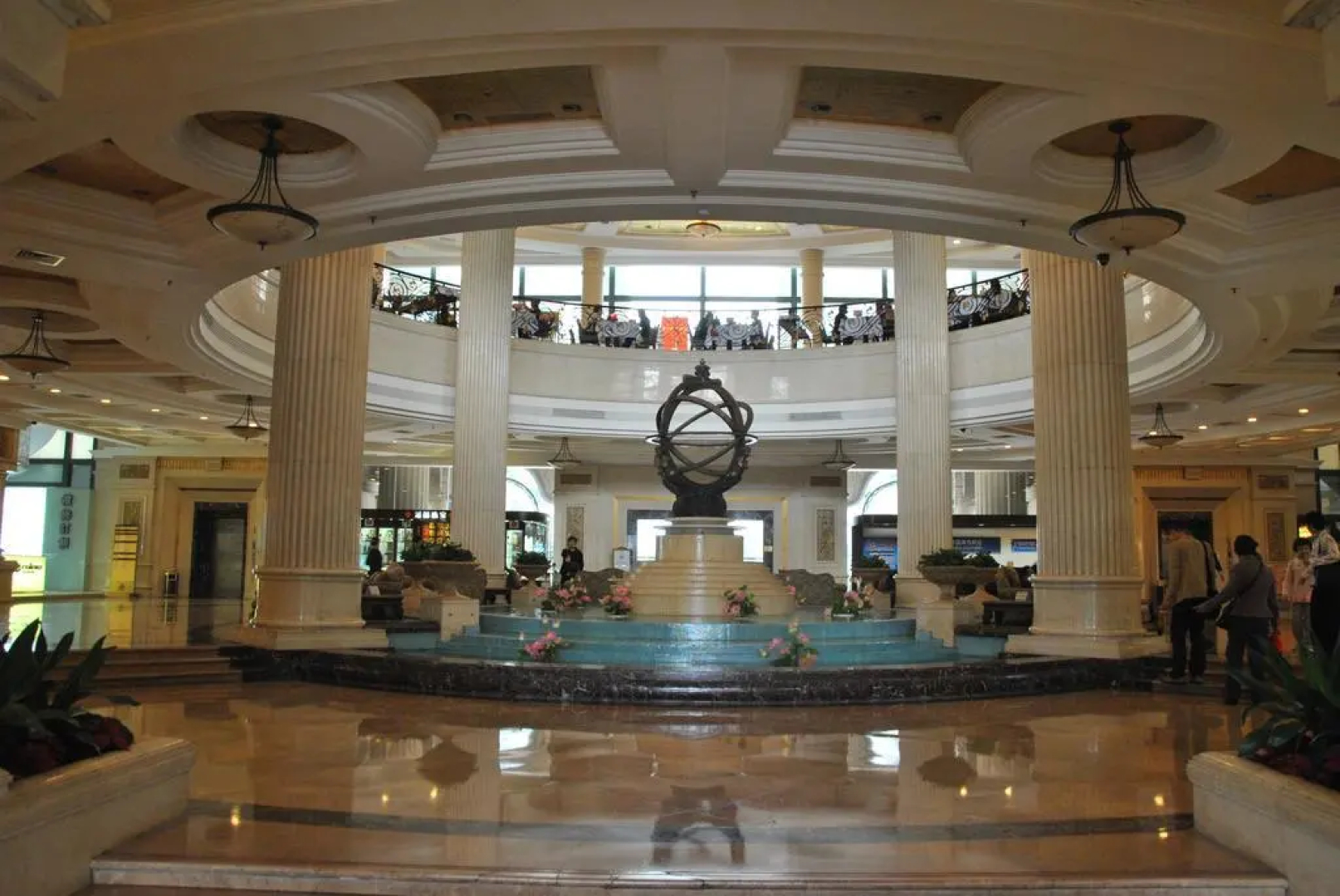 Regal Riviera Hotel