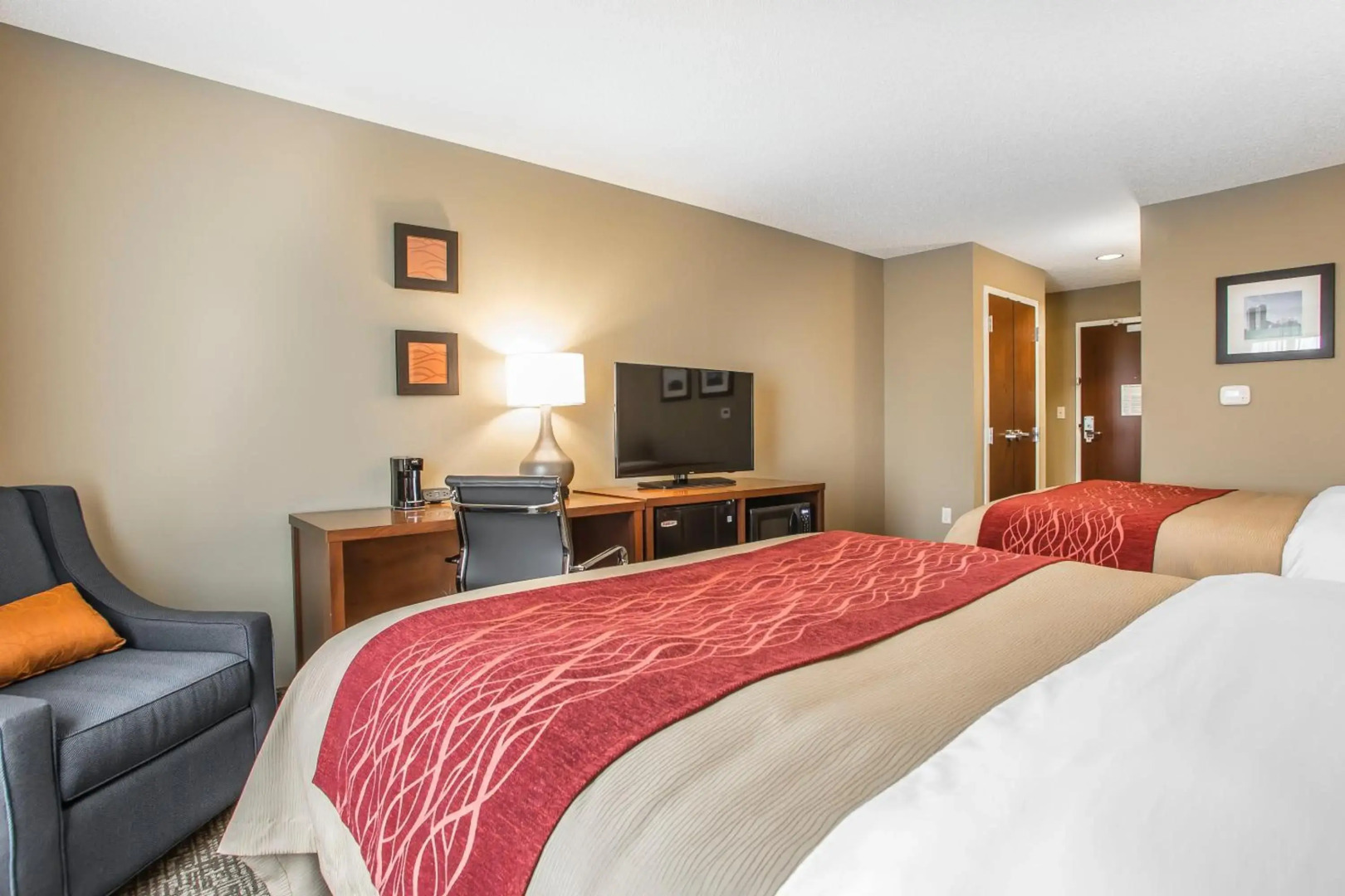 Comfort Inn PA Turnpike - 1-81