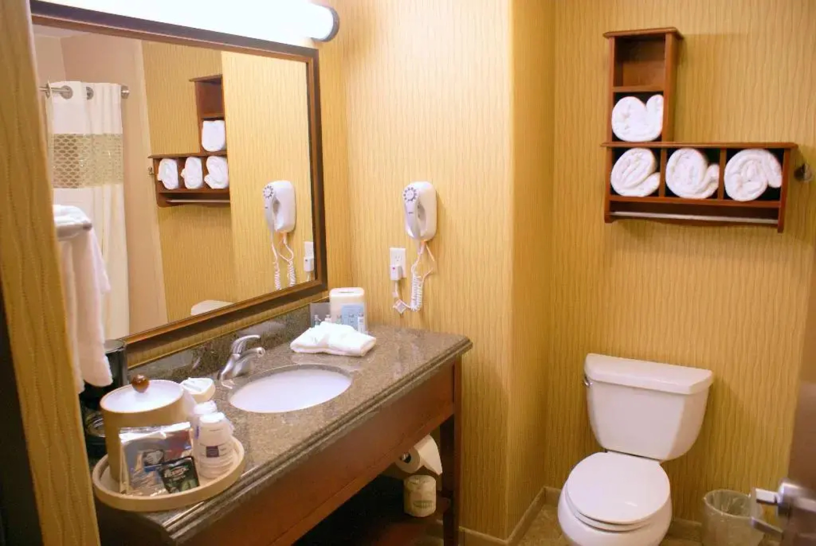 Hampton Inn & Suites Brenham