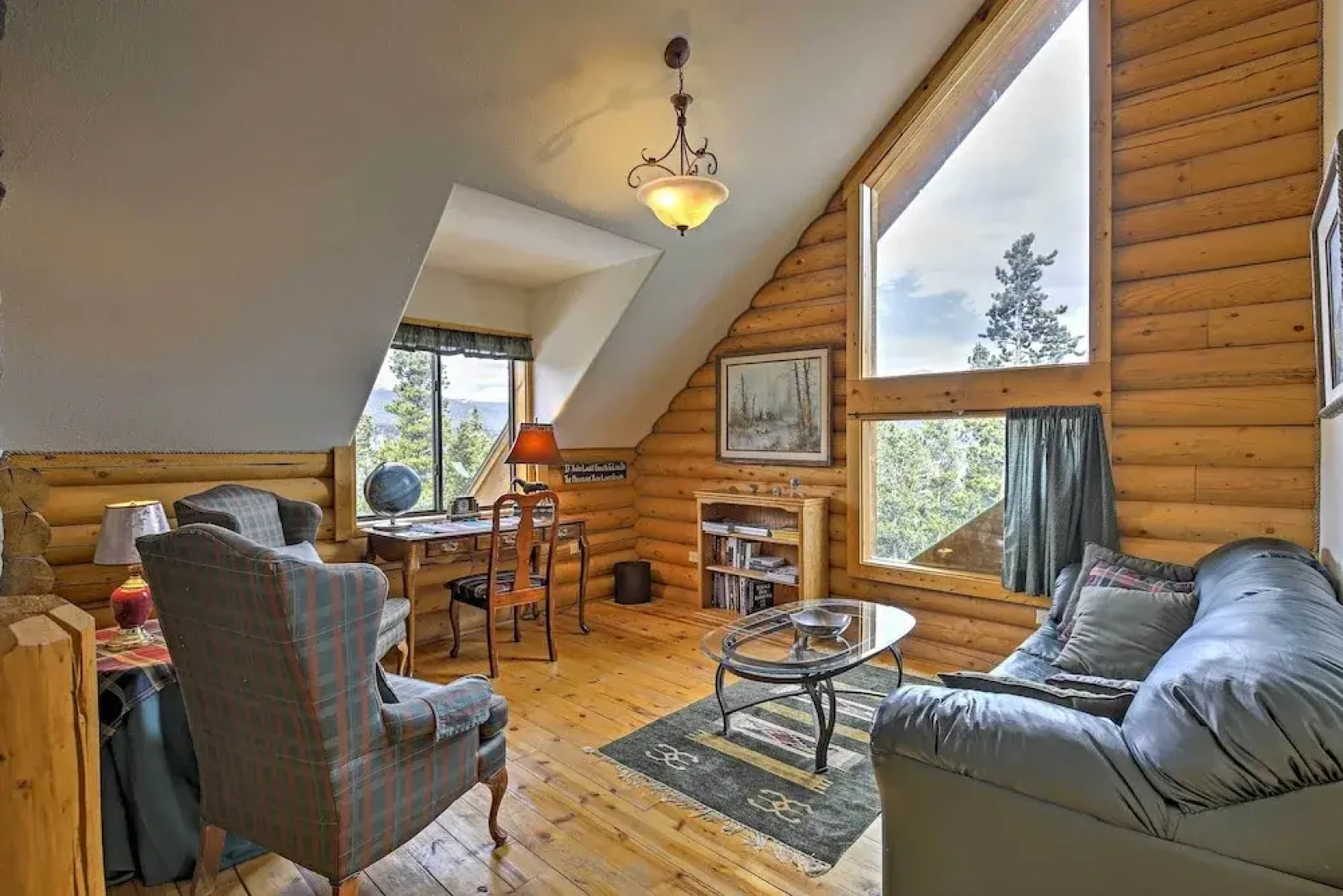 Expansive Alma Cabin w/ Hot Tub & Mountain Views!