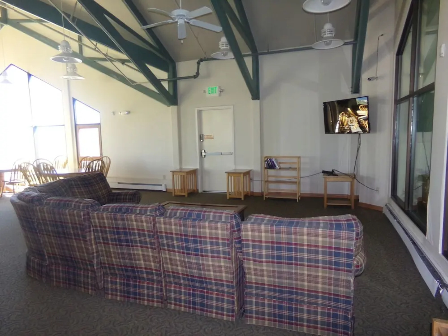 Three House 2 Bed 2 Bath THWC