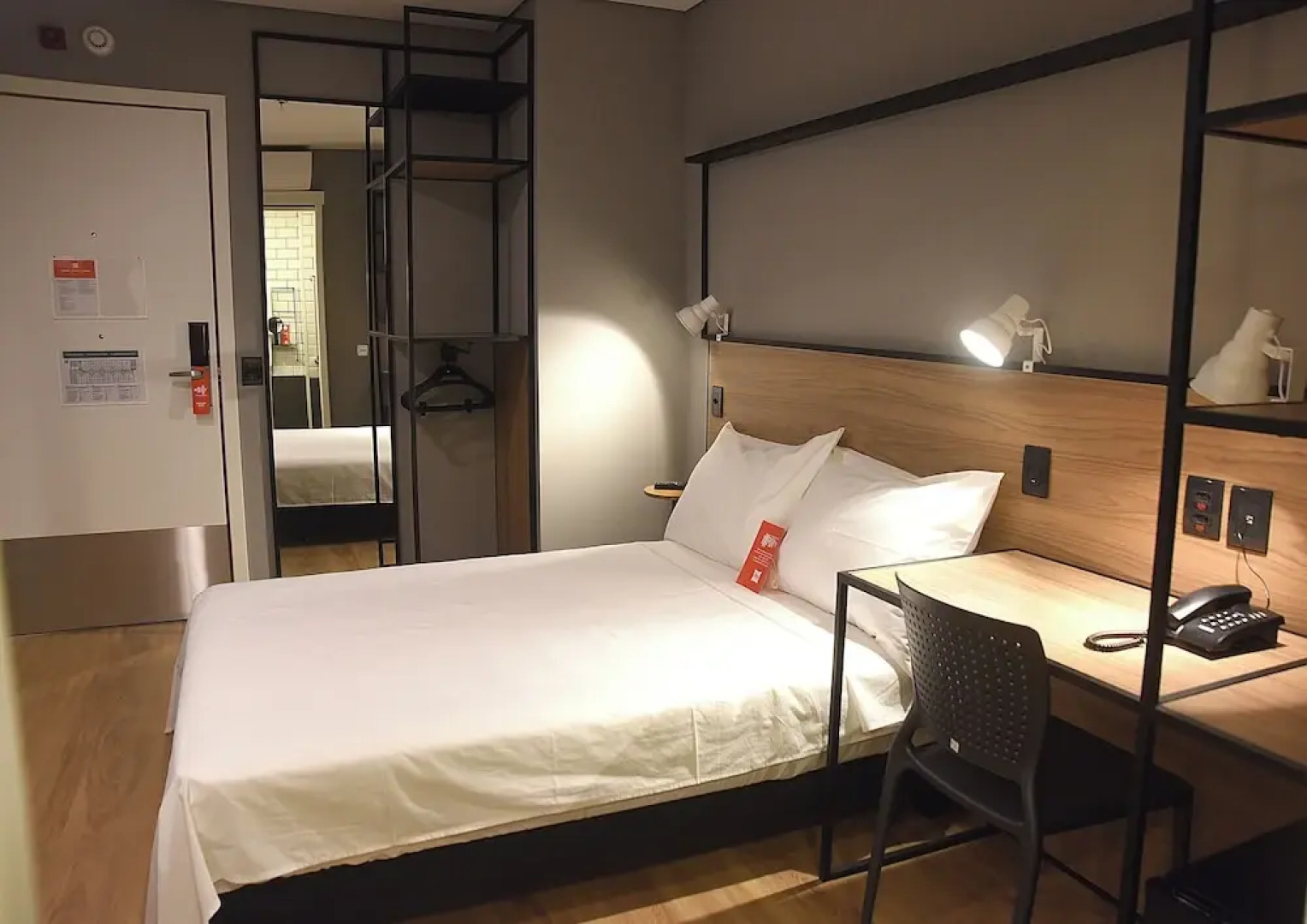 Ibis Tangara Da Serra